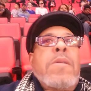 Meet your Posher, Donald